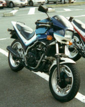 松本のVF400FC