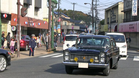 日産 セドリック