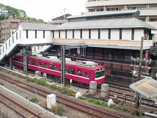 神奈川駅