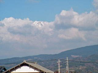 沼津市桃里から見た富士山