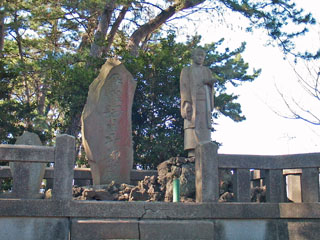 増田平四郎の像