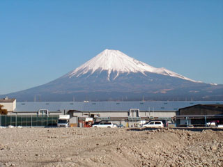 平家越え橋と東木戸跡の間で見た富士山